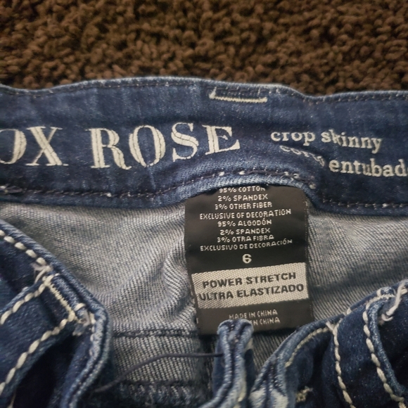 Capris - Picture 2 of 2